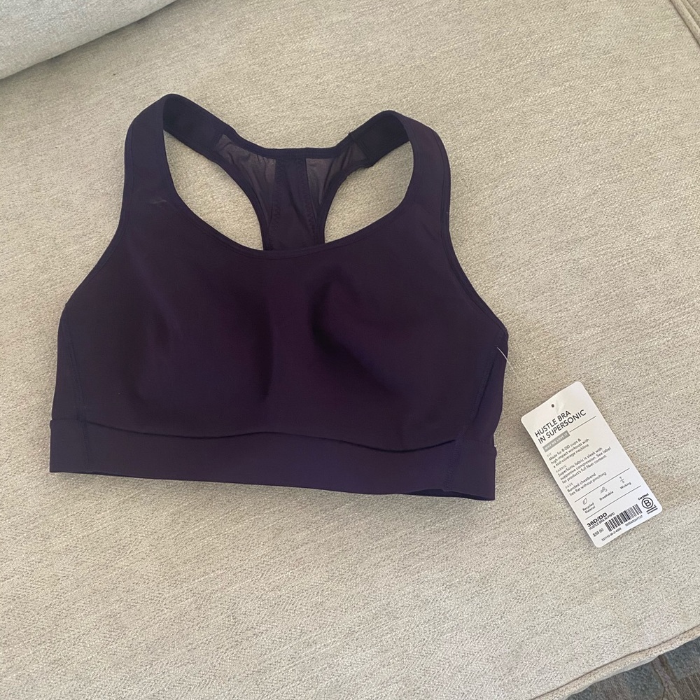 Sports bra